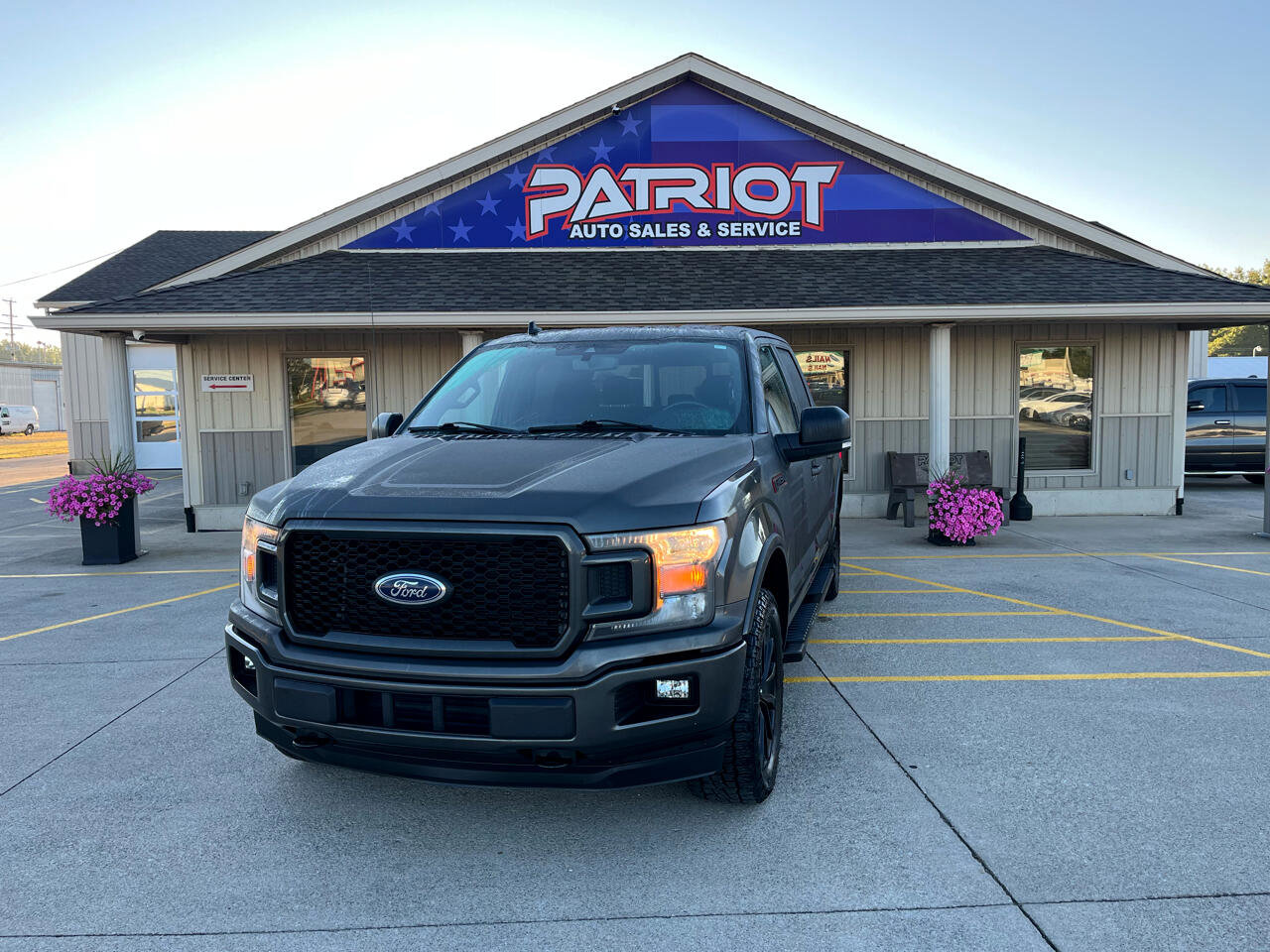 Used 2020 Ford F150 XLT w/ Equipment Group 302A Luxury image 1