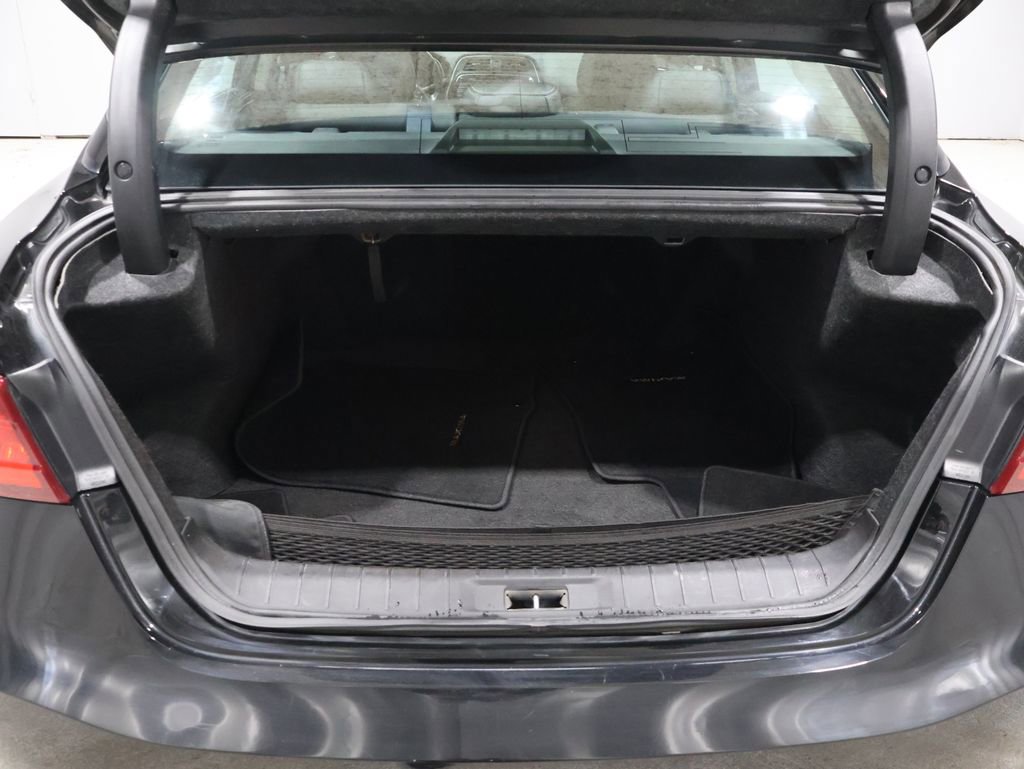 Used 2016 Nissan Maxima Platinum image 4