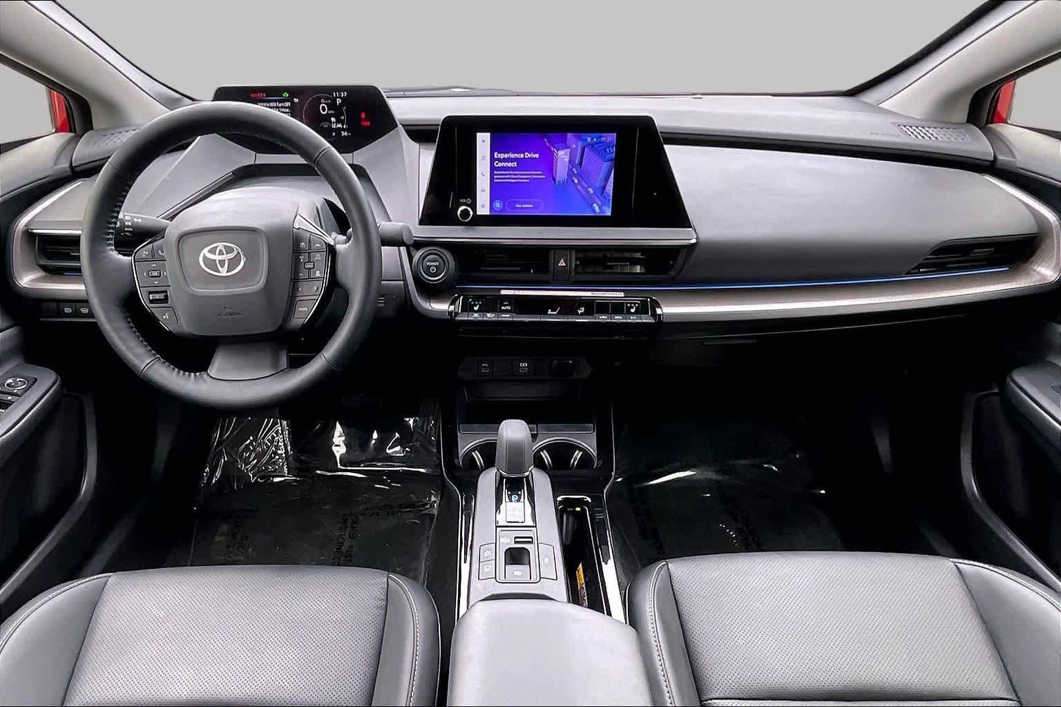 Used 2024 Toyota Prius XLE AWD/4WD image 15