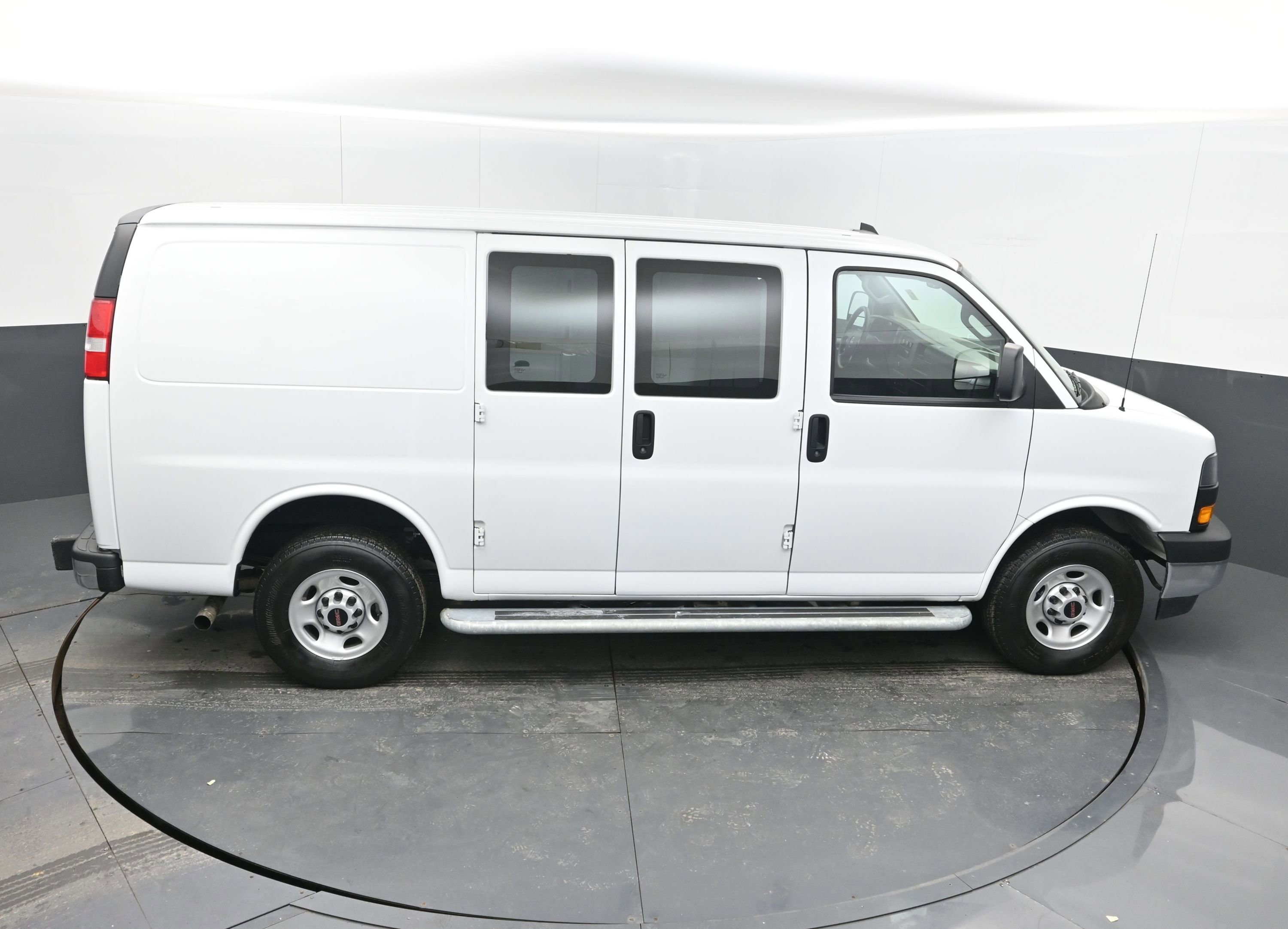 Used 2024 GMC Savana 2500 w/ Driver Convenience Package image 37