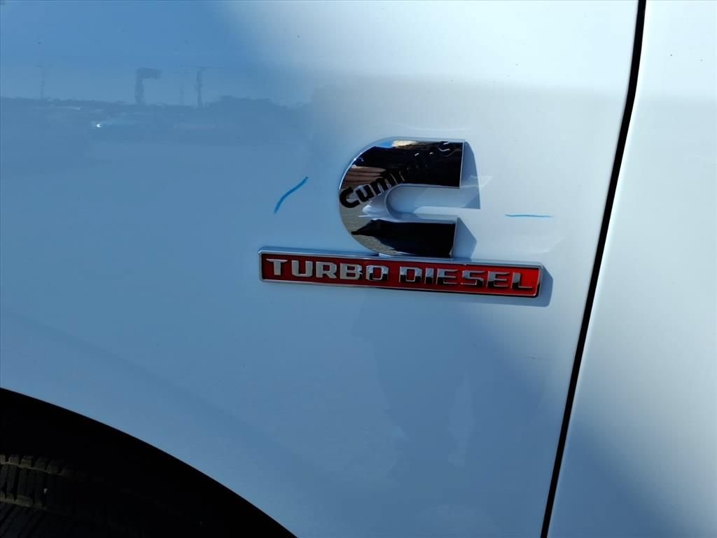 New 2026 RAM 2500 Tradesman w/ Chrome Appearance Group AWD/4WD image 8