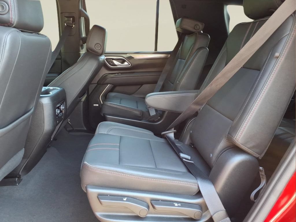 Certified 2023 Chevrolet Tahoe RST w/ RST Performance Edition AWD/4WD image 21