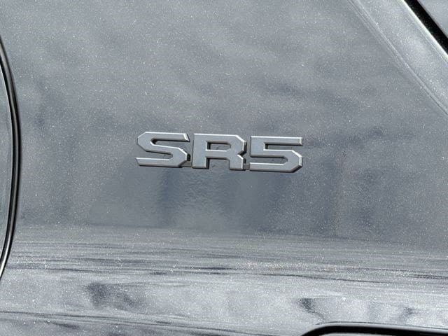 New 2026 Toyota 4Runner SR5 AWD/4WD image 9