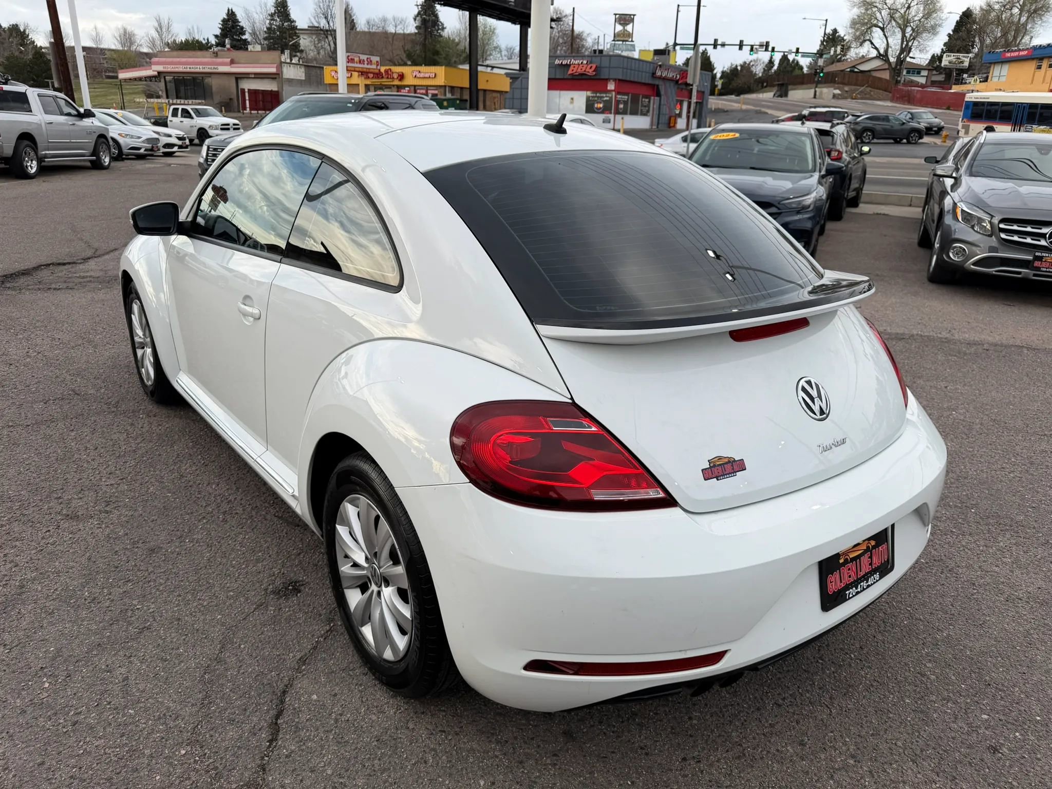 Used 2019 Volkswagen Beetle 2.0T S image 6