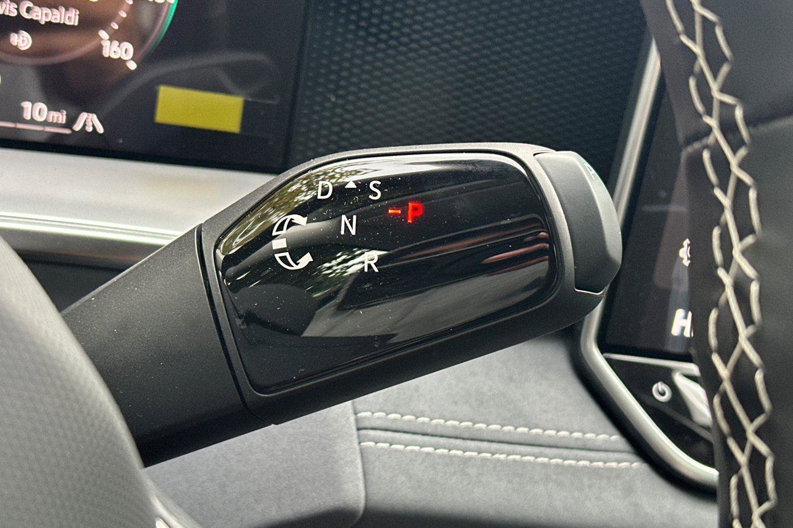 New 2026 Volkswagen Tiguan SE image 20