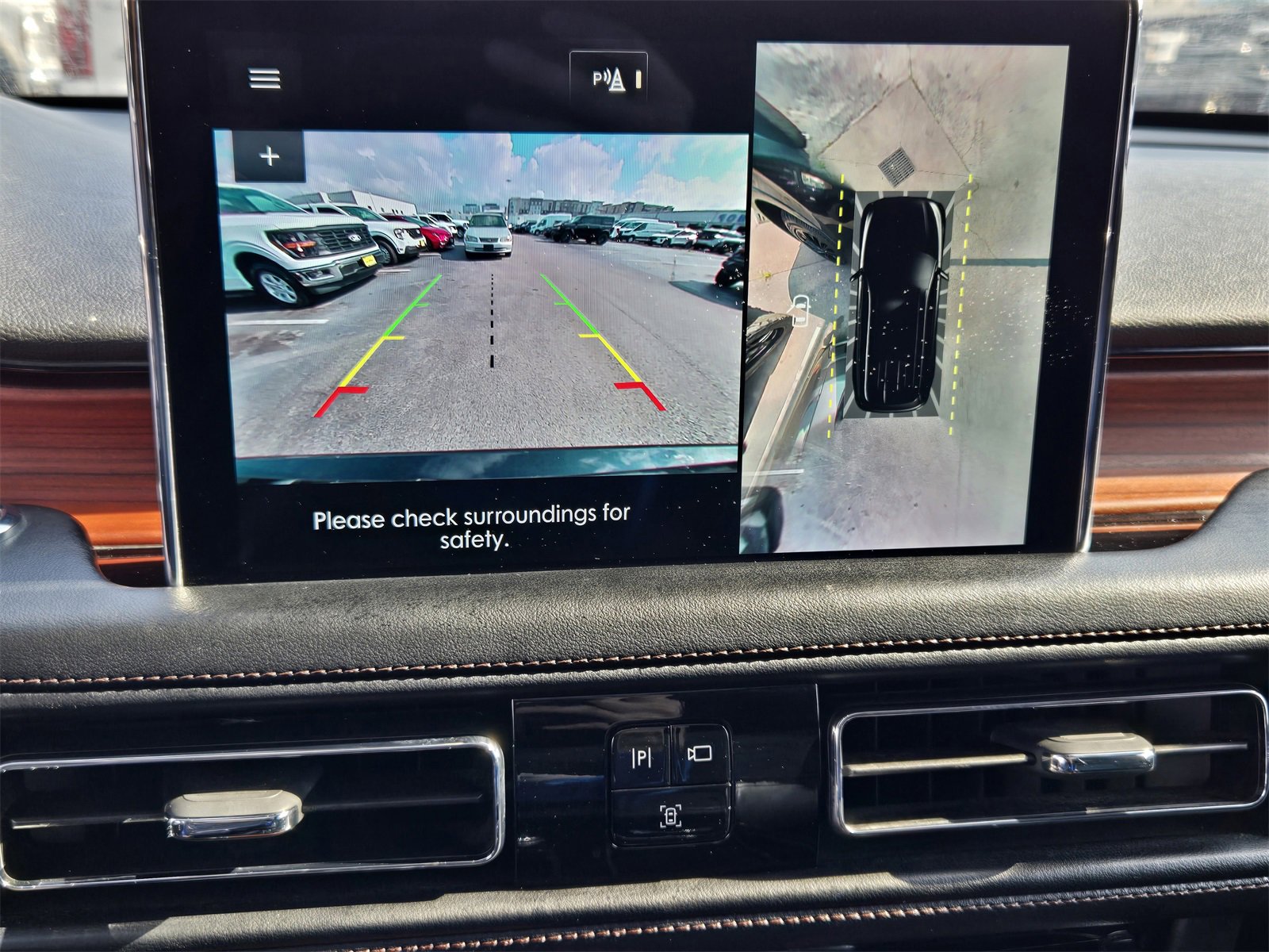 Used 2022 Lincoln Aviator Reserve w/ Equipment Group 201A image 15