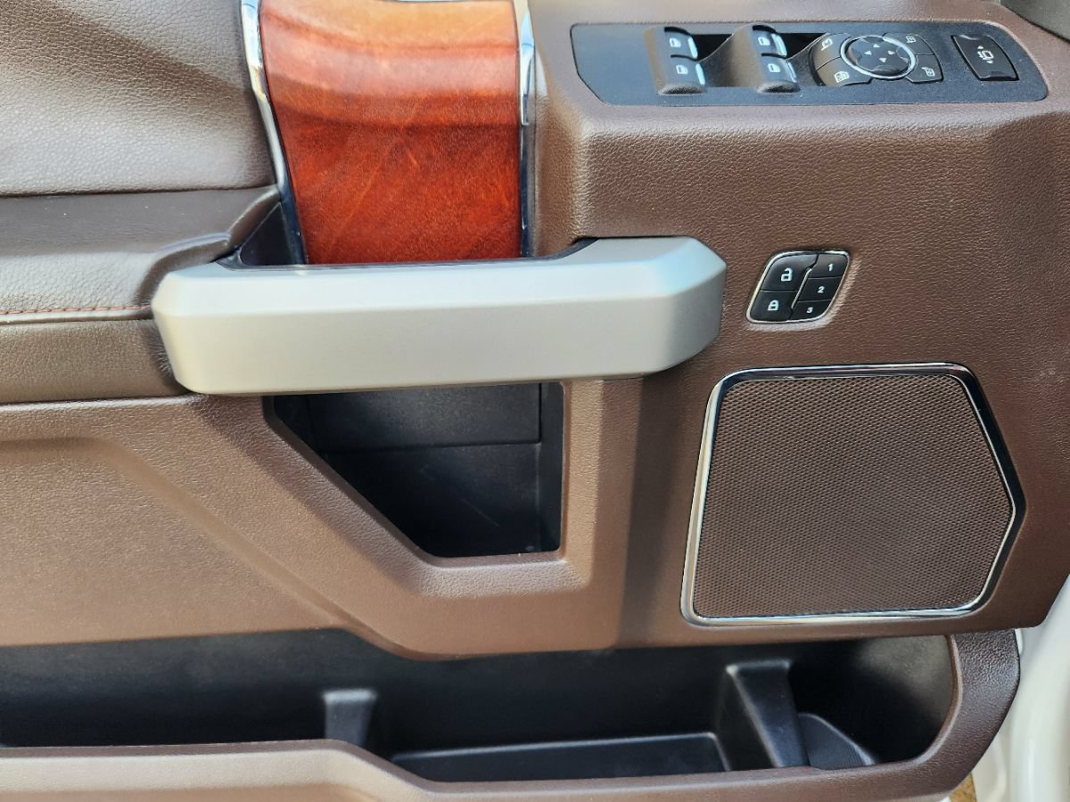Used 2019 Ford F350 King Ranch w/ King Ranch Ultimate Package AWD/4WD image 44