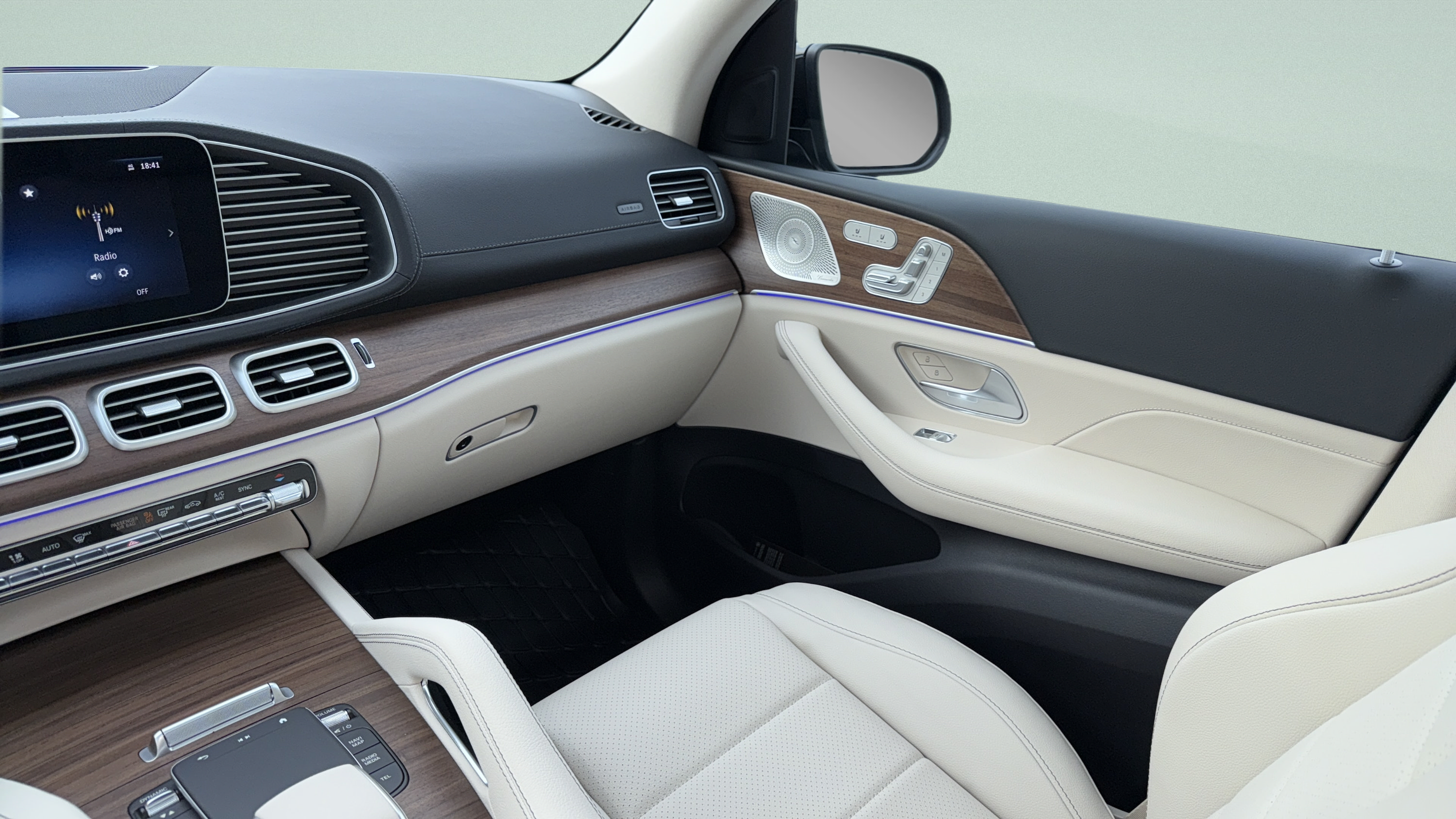 Certified 2026 Mercedes-Benz GLS 450 4MATIC image 37