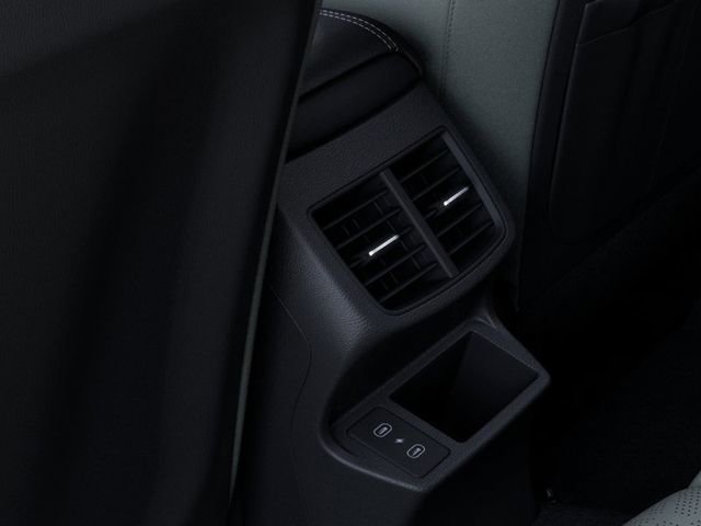 Used 2024 Kia Seltos SX w/ SX Sunroof Package image 26