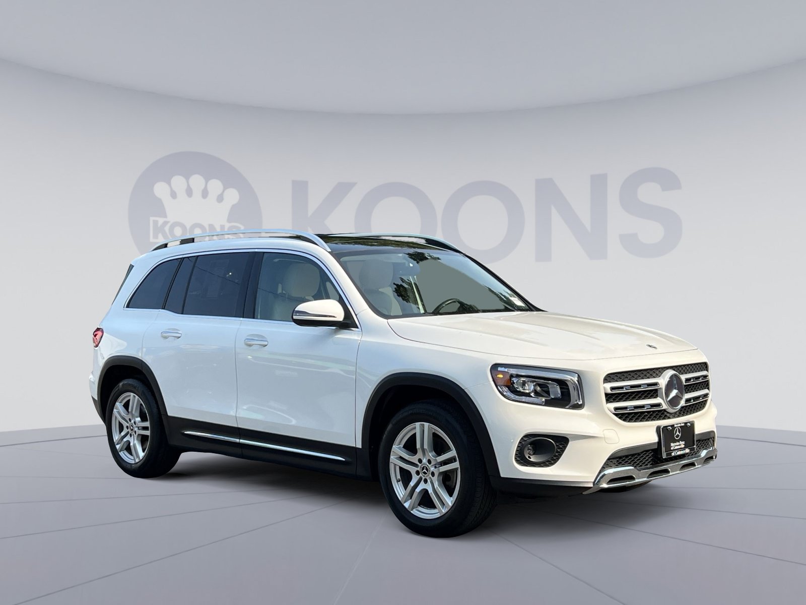Certified 2022 Mercedes-Benz GLB 250 4MATIC image 2