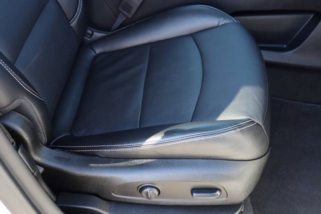 Certified 2022 GMC Terrain SLT image 30