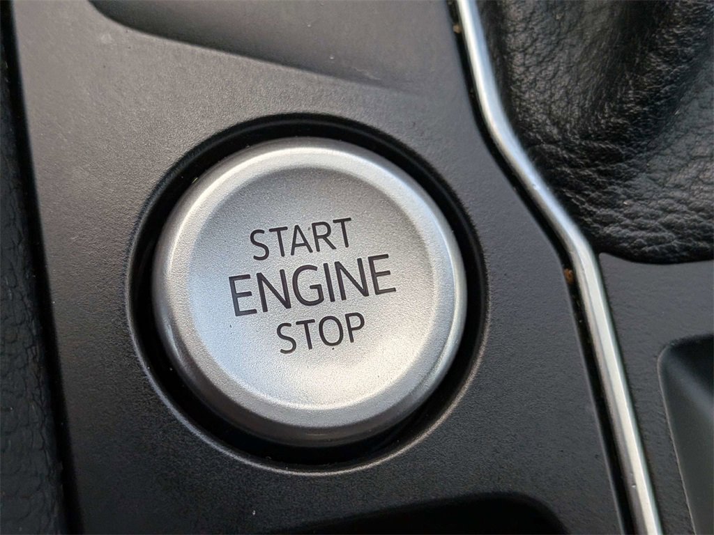 Used 2022 Volkswagen Atlas SE w/ Panoramic Sunroof Package image 30