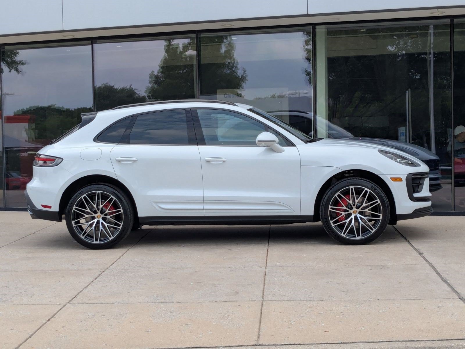 New 2026 Porsche Macan S AWD/4WD image 8