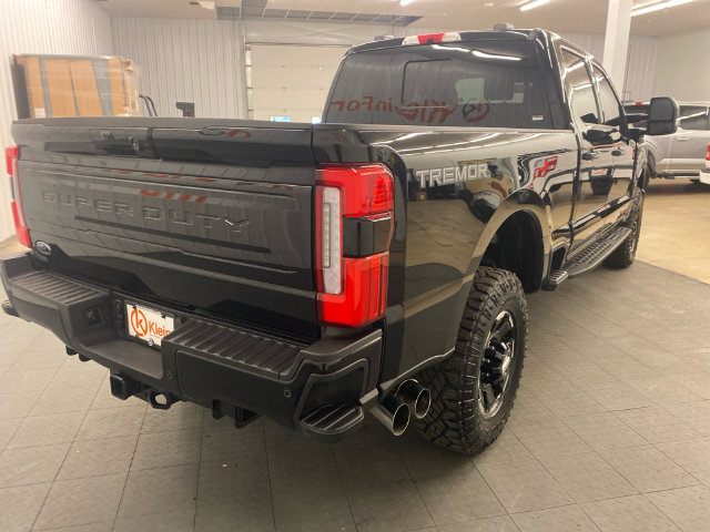 Used 2026 Ford F250 Platinum w/ Tremor Off-Road Package AWD/4WD image 24