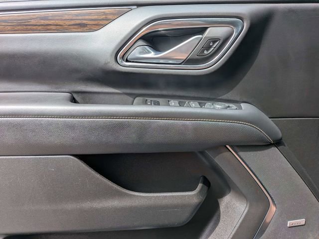 Used 2023 Chevrolet Tahoe Premier AWD/4WD image 27