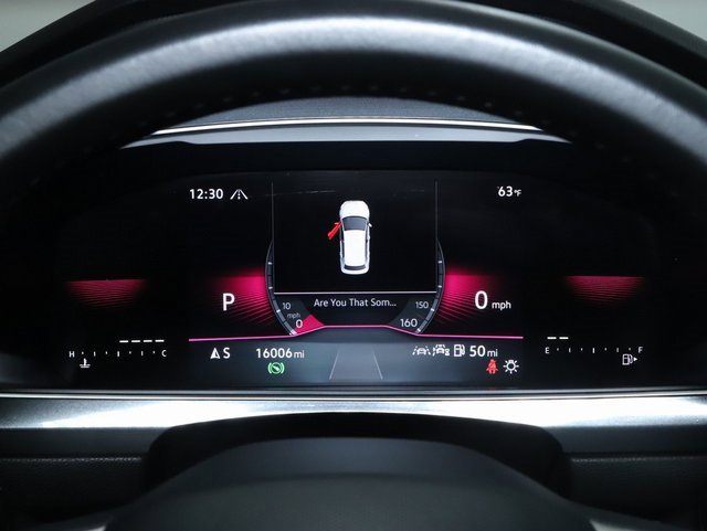 Used 2024 Volkswagen Tiguan SE R-Line image 25