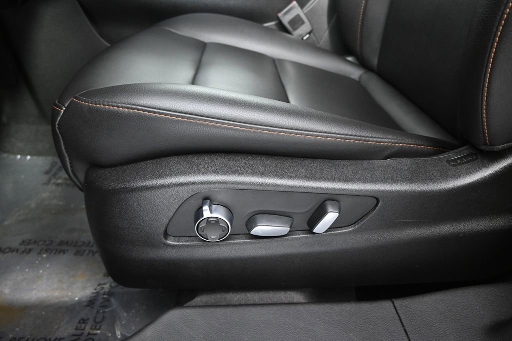 Used 2019 Cadillac XT4 Sport w/ Driver Awareness Package AWD/4WD image 22