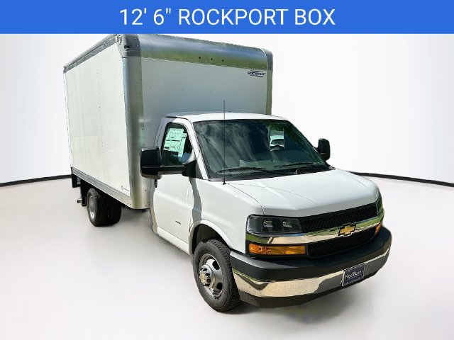 New 2026 Chevrolet Express 3500 w/ Power Convenience Package RWD image 1