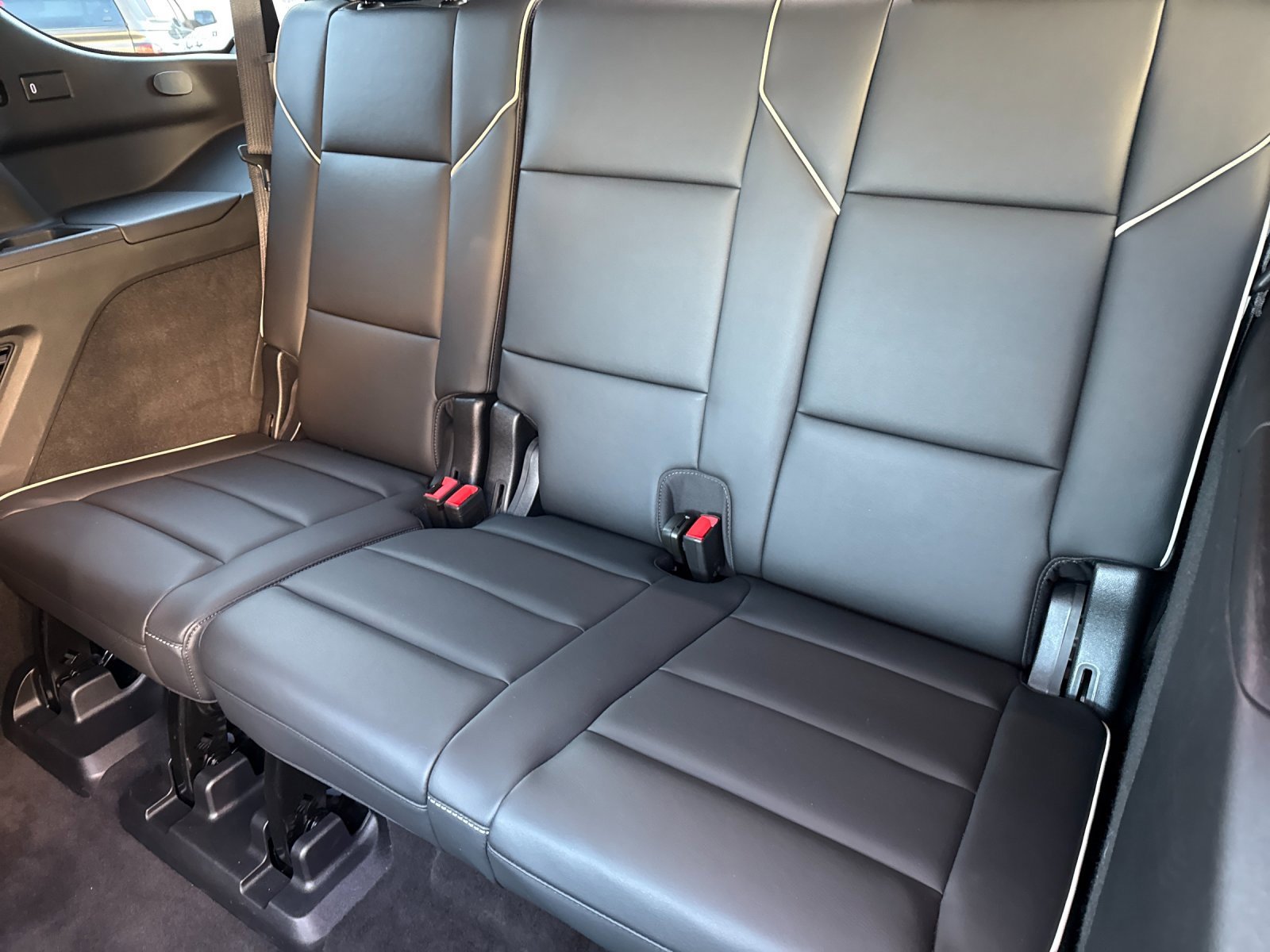 Used 2022 Cadillac Escalade Sport image 16