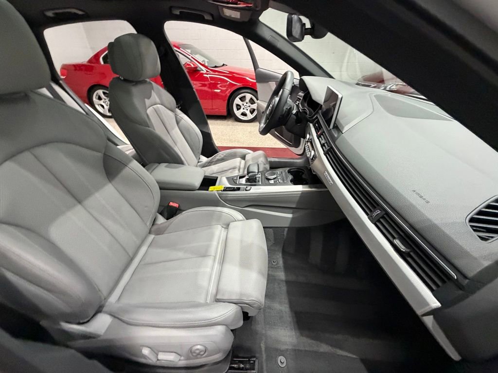 Used 2018 Audi A4 2.0T Prestige w/ Prestige Package image 33