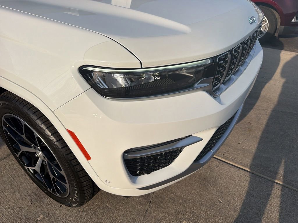 Used 2022 Jeep Grand Cherokee Summit image 18