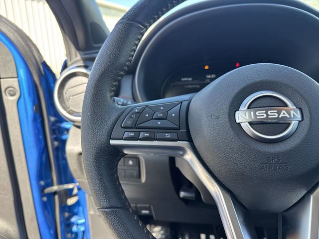 Used 2023 Nissan Kicks SR w/ SR Premium Package FWD image 16