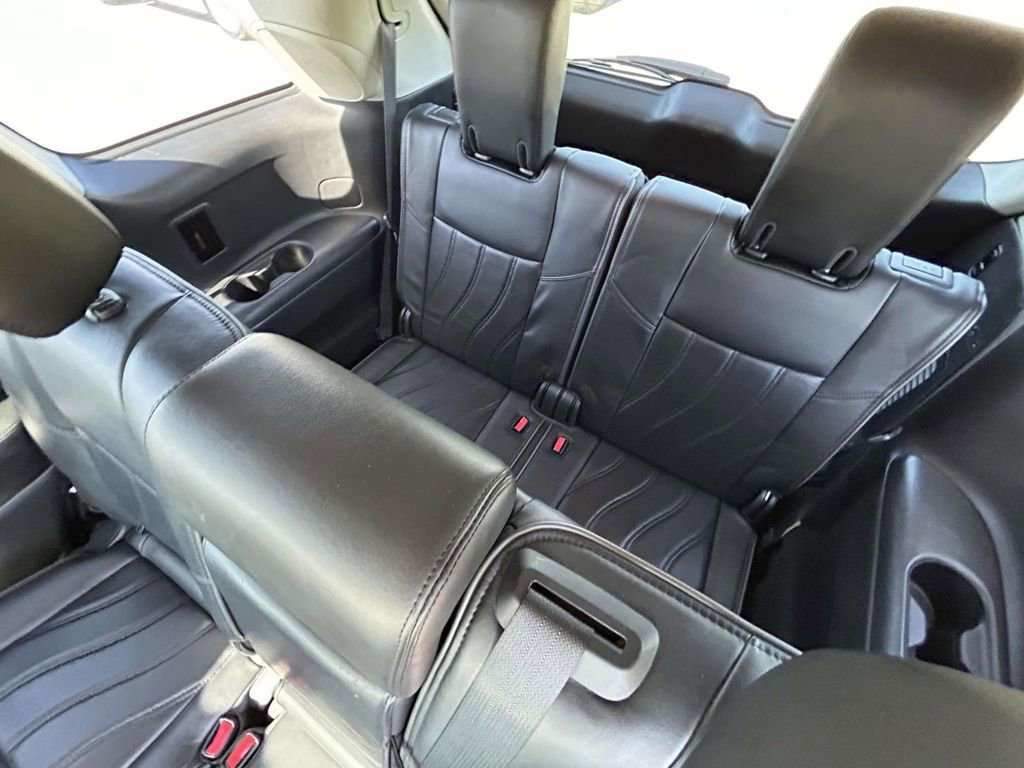 Used 2015 INFINITI QX60 AWD w/ Premium Plus Package image 13