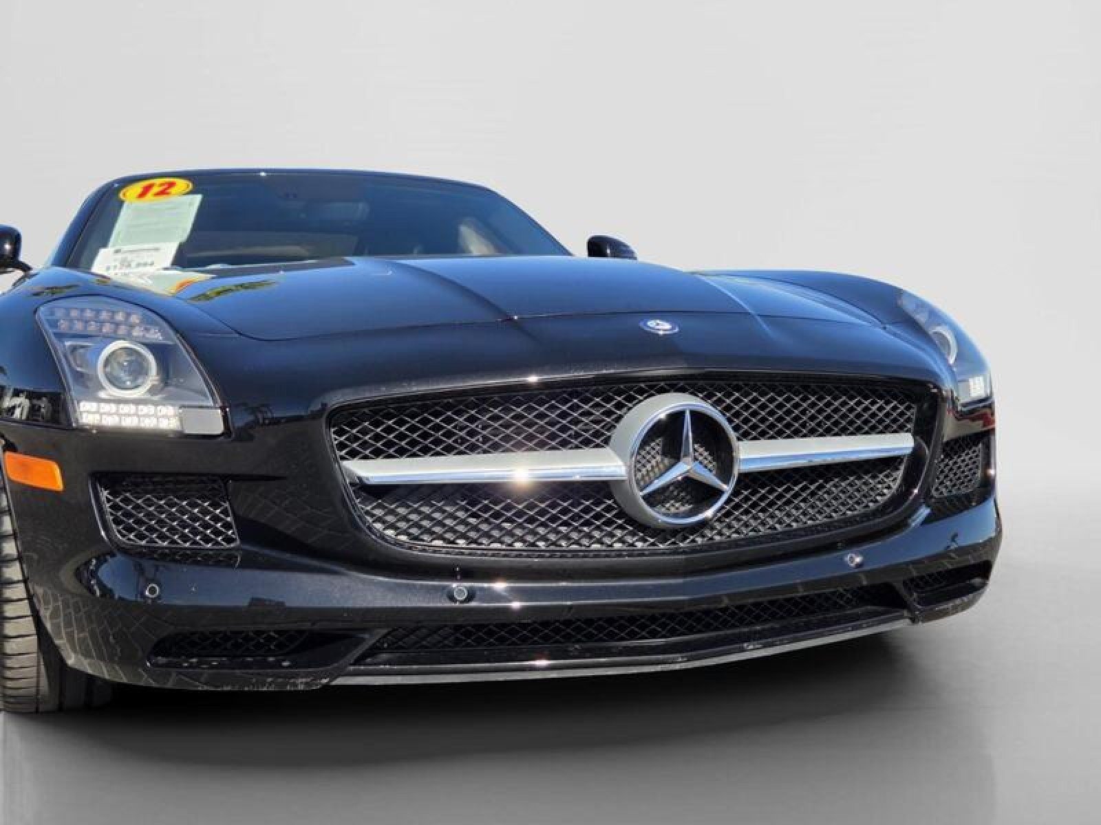 Used 2012 Mercedes-Benz SLS AMG Roadster image 9