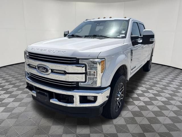 Used 2017 Ford F350 Lariat w/ Lariat Ultimate Package AWD/4WD image 12