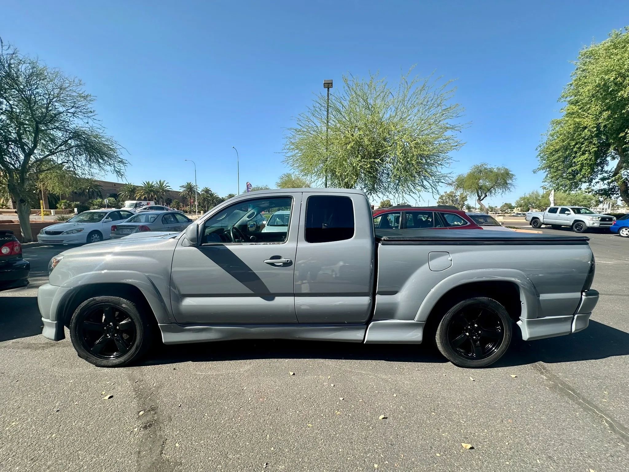 Used 2005 Toyota Tacoma X-Runner RWD image 4