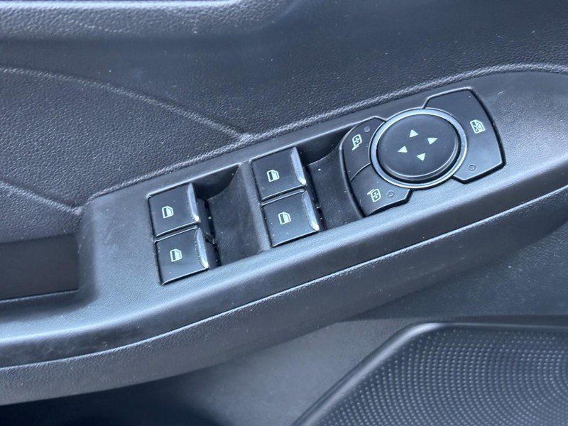 Used 2021 Ford Escape Titanium image 16