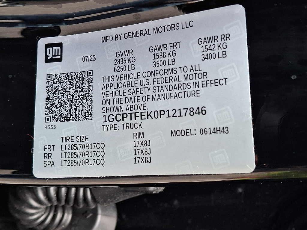 Used 2023 Chevrolet Colorado ZR2 w/ ZR2 Convenience Package III AWD/4WD image 29