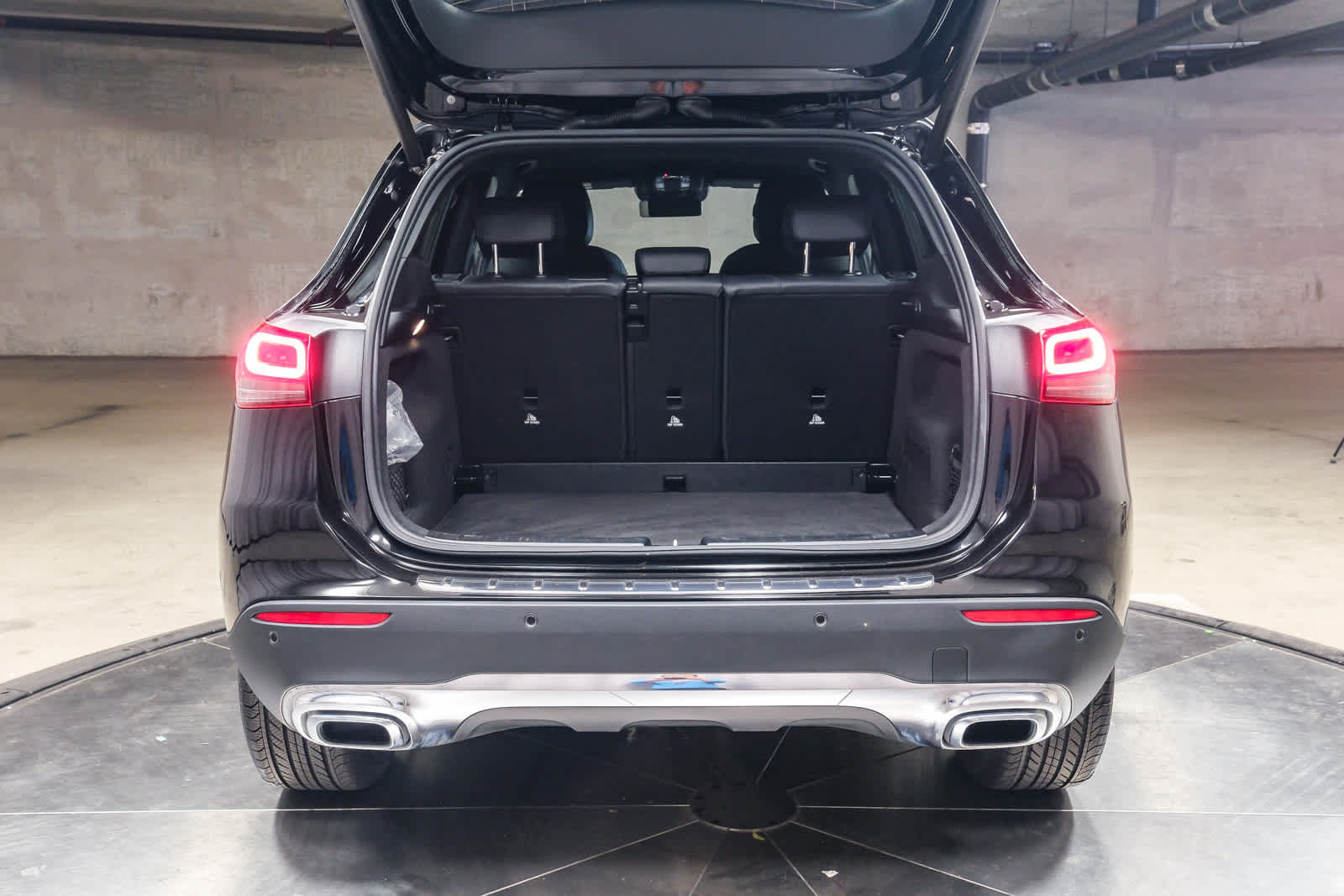 Certified 2023 Mercedes-Benz GLA 250 image 31