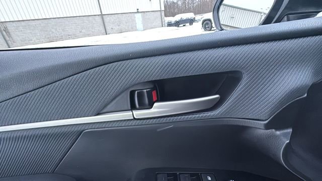 Used 2025 Toyota Camry SE image 10