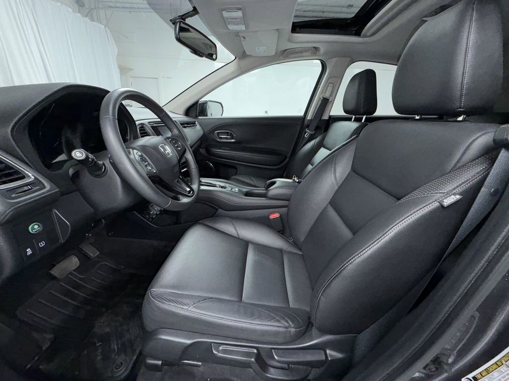 Used 2017 Honda HR-V EX-L image 13