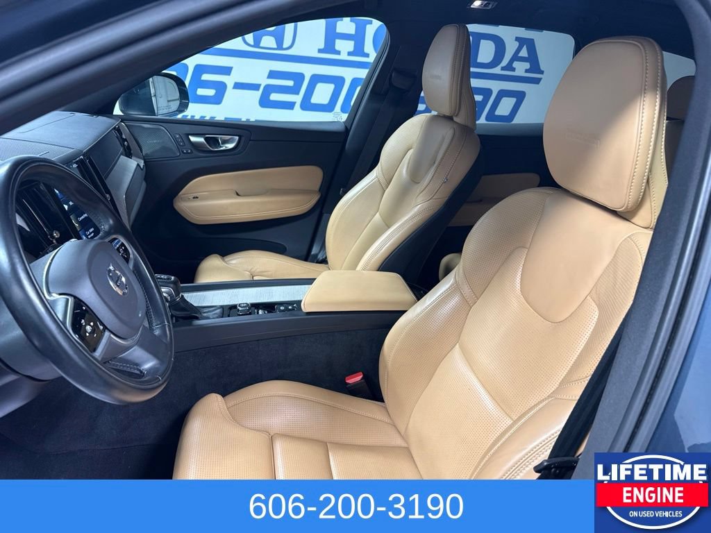 Used 2020 Volvo XC60 T5 Inscription AWD/4WD image 26