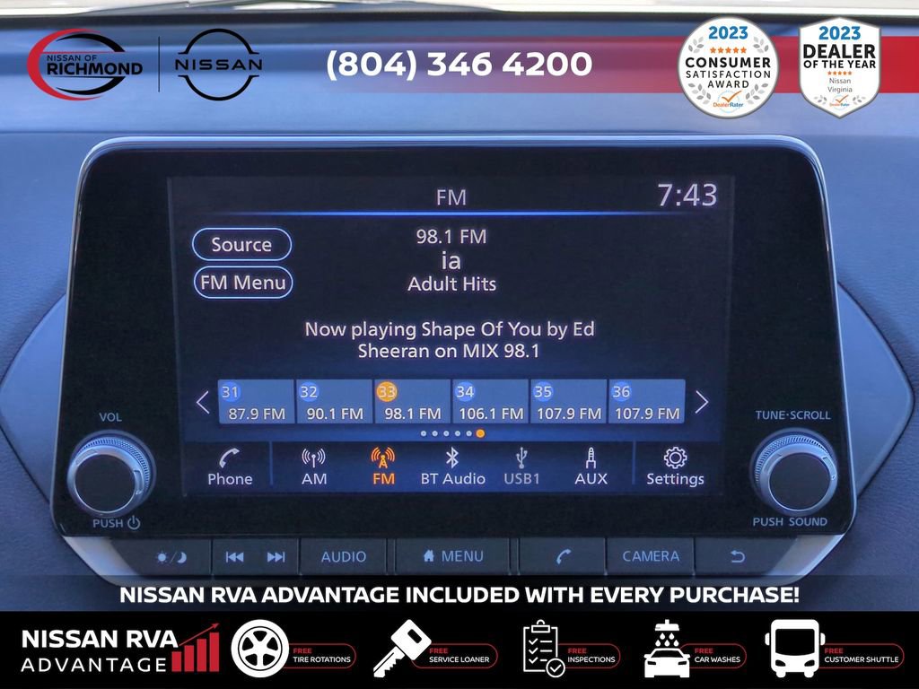 Used 2025 Nissan Sentra SR image 18