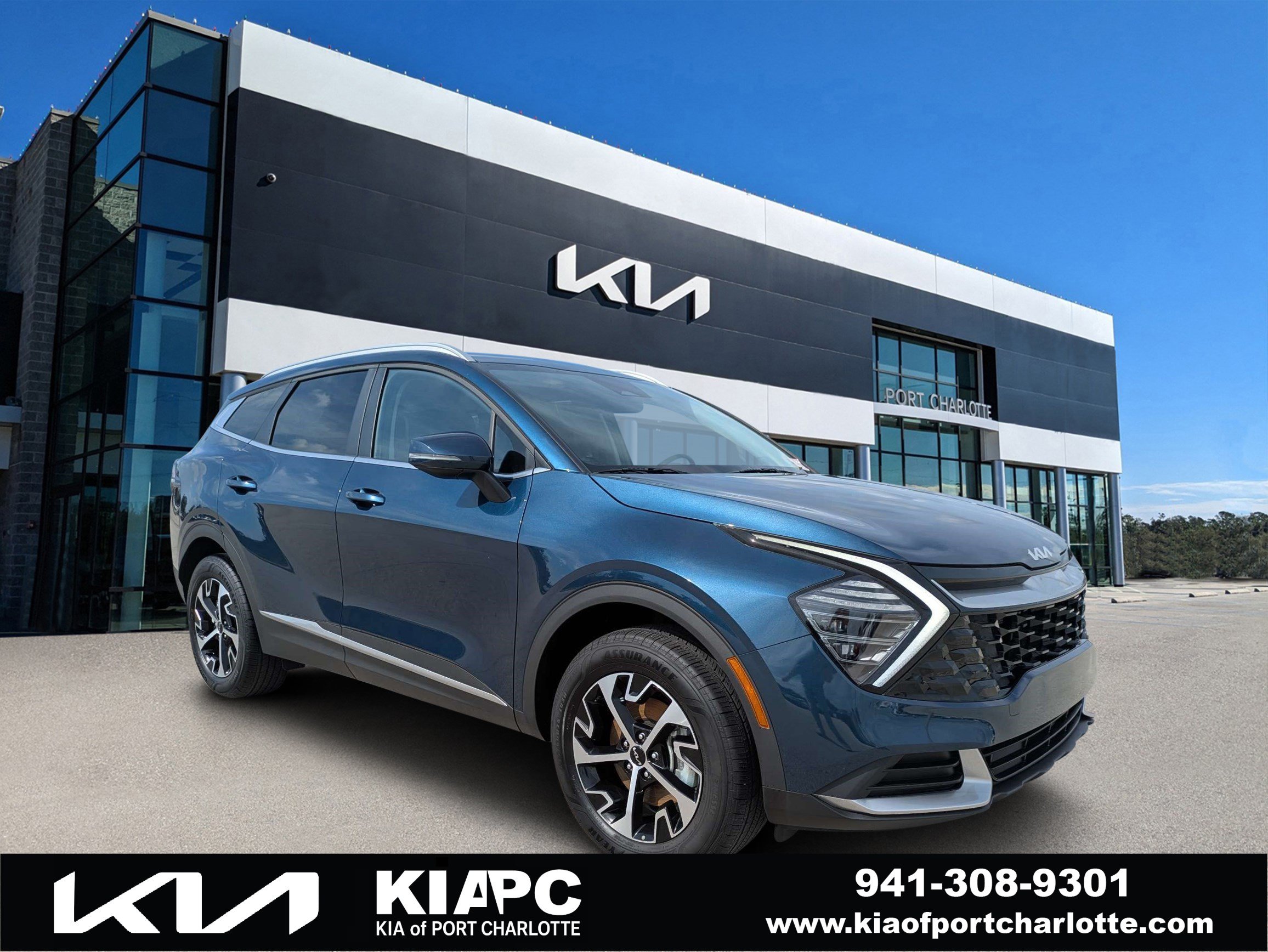 Certified 2025 Kia Sportage EX