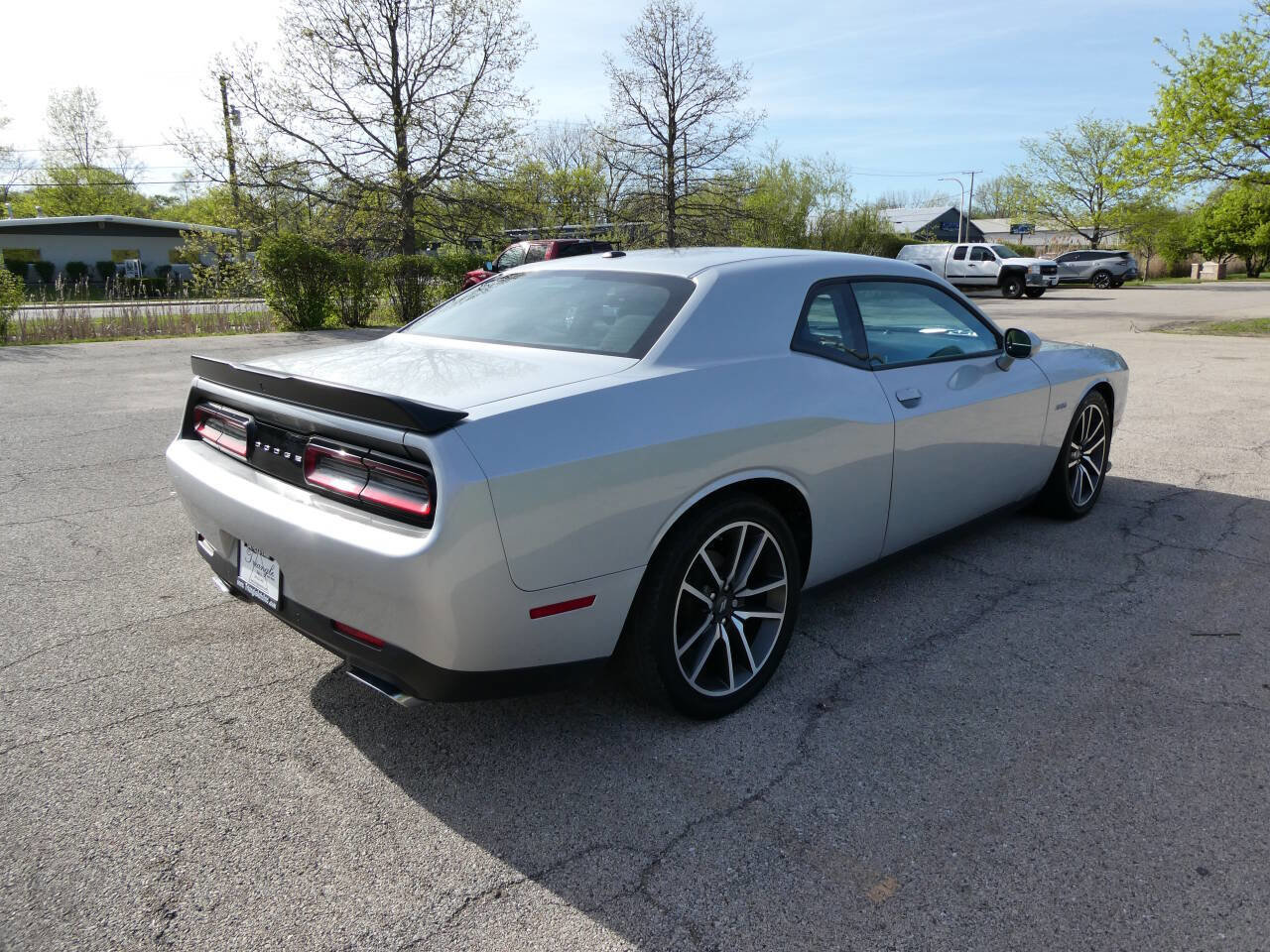 Used 2023 Dodge Challenger R/T RWD image 5