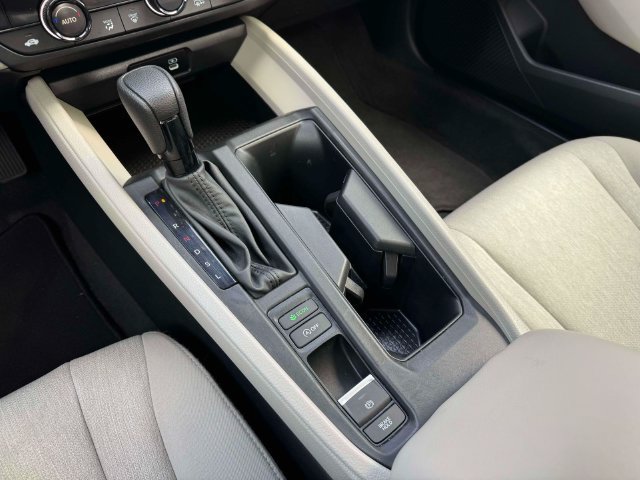 Used 2023 Honda Accord EX image 34