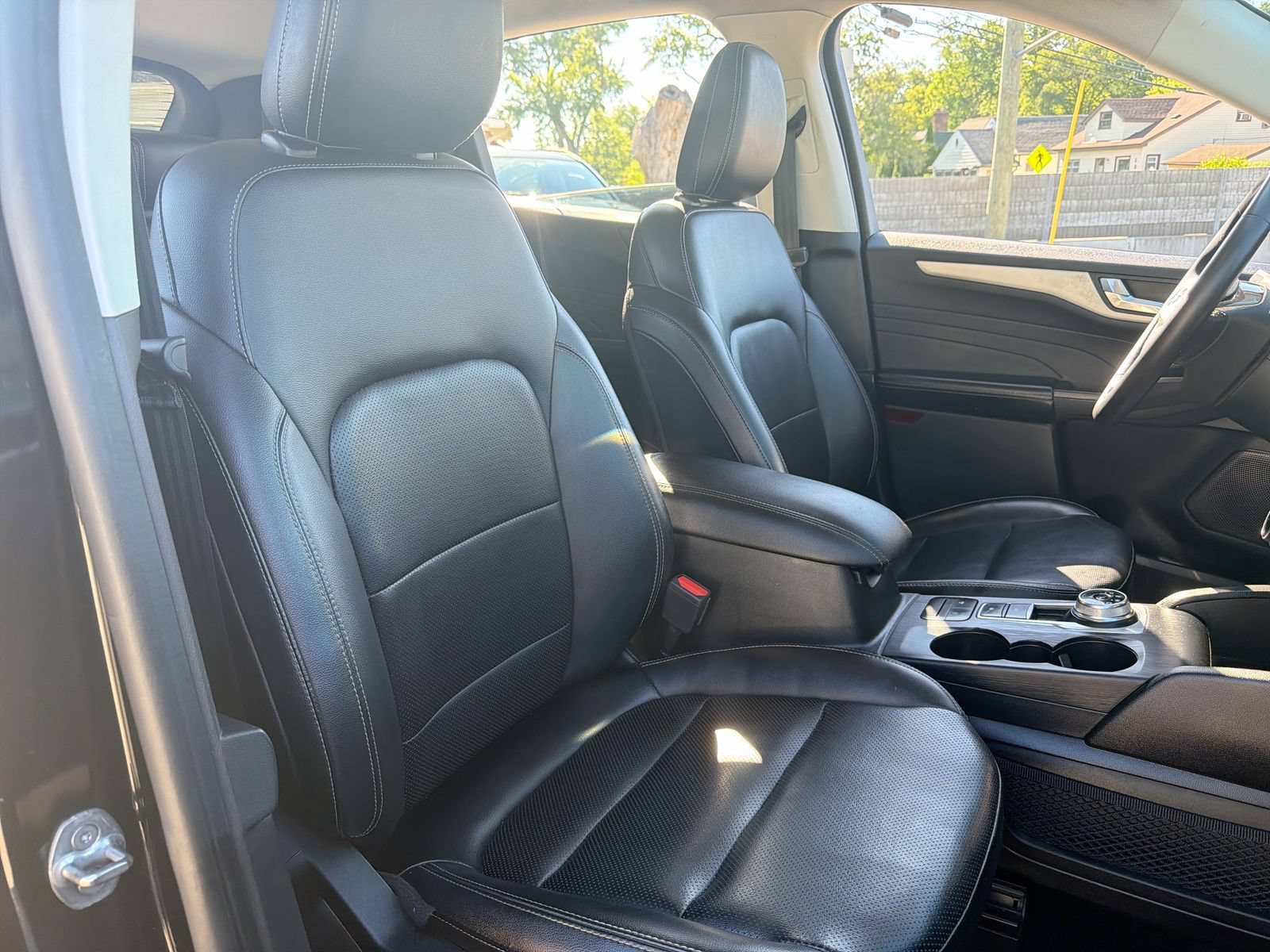 Used 2022 Ford Escape SEL AWD/4WD image 26
