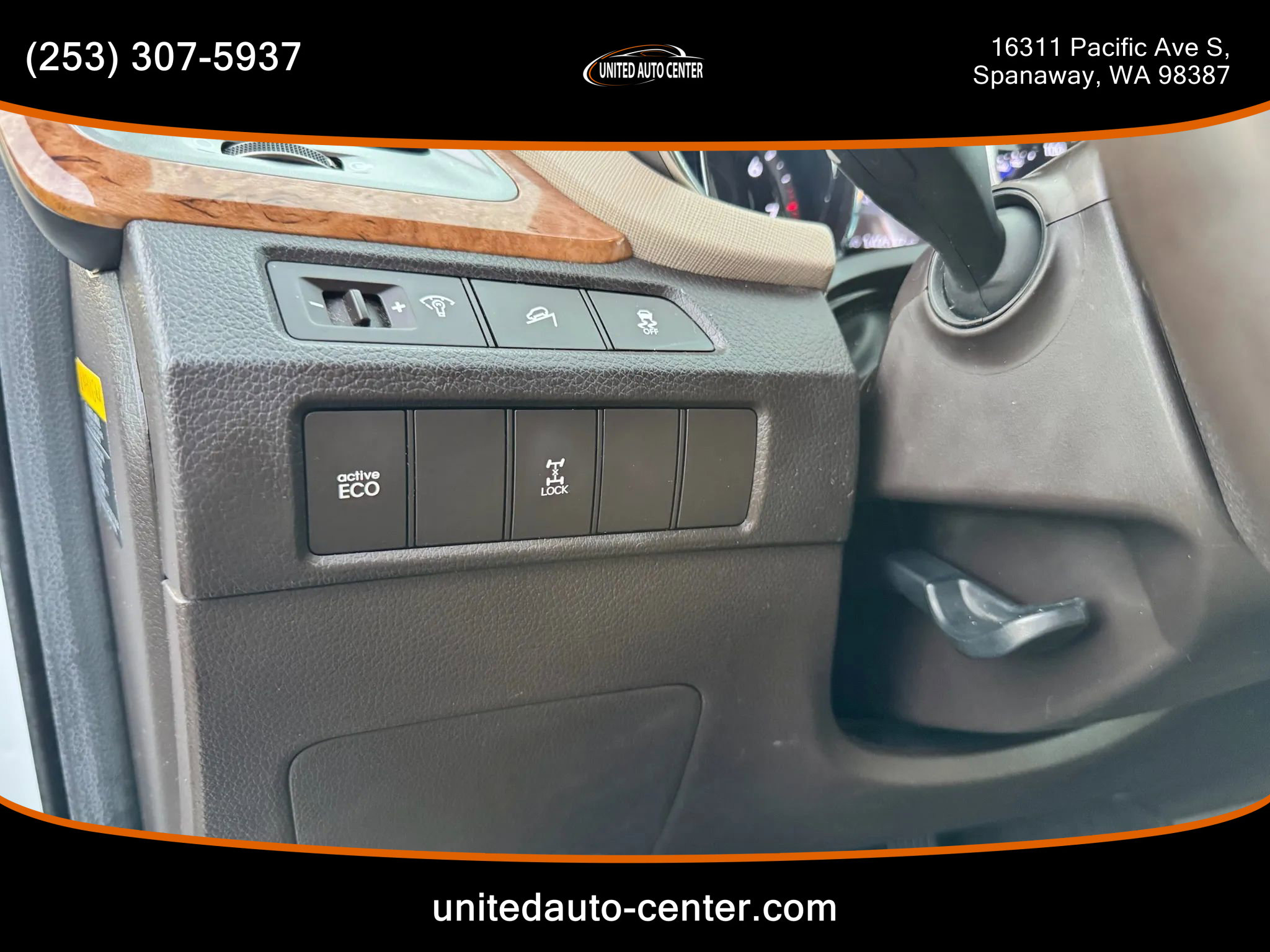 Used 2013 Hyundai Santa Fe Sport image 19