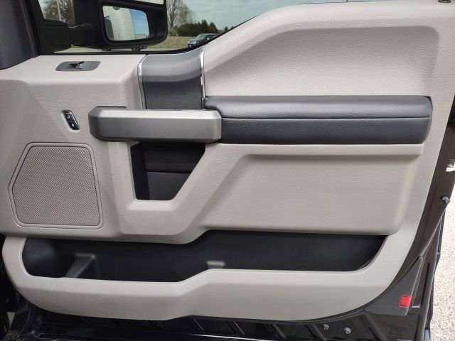 Used 2017 Ford F250 XLT image 23