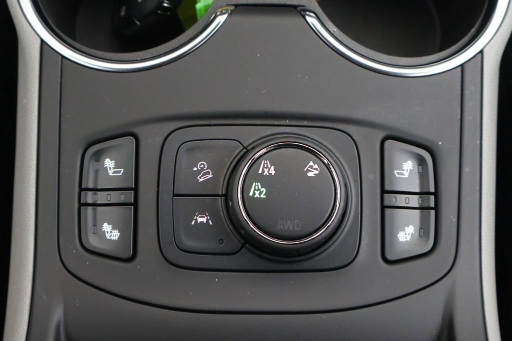 Used 2024 GMC Terrain SLT w/ LPO, Floor Liner Package image 19