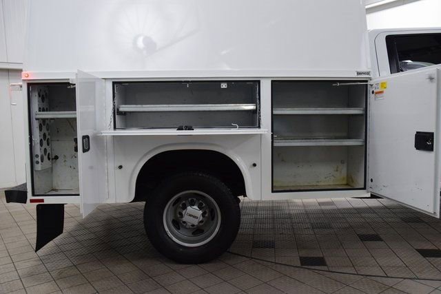 Used 2024 GMC Sierra 3500 Pro w/ Convenience Package image 43