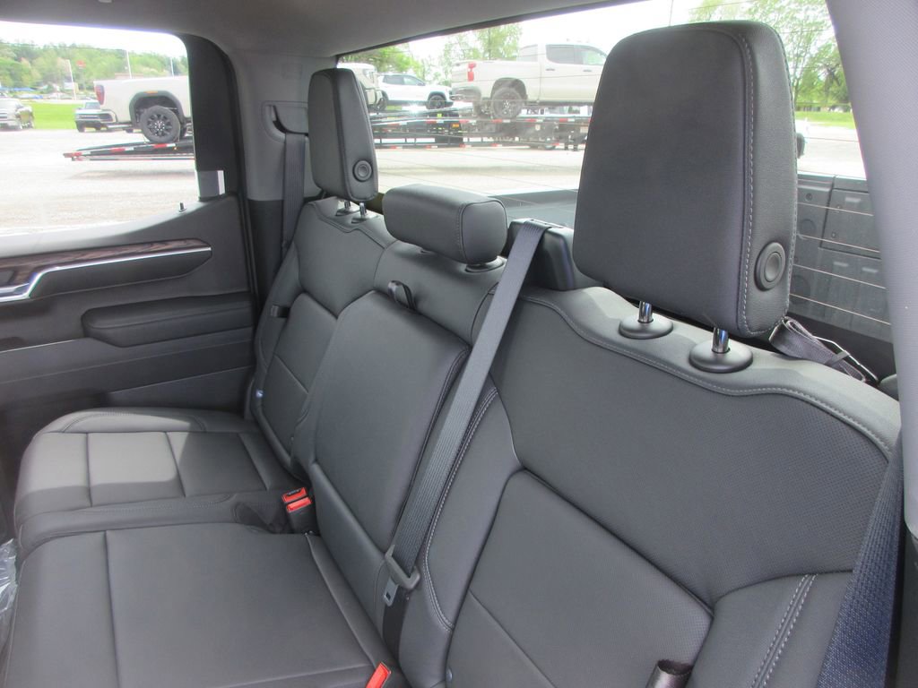 New 2026 GMC Sierra 1500 SLT AWD/4WD image 13