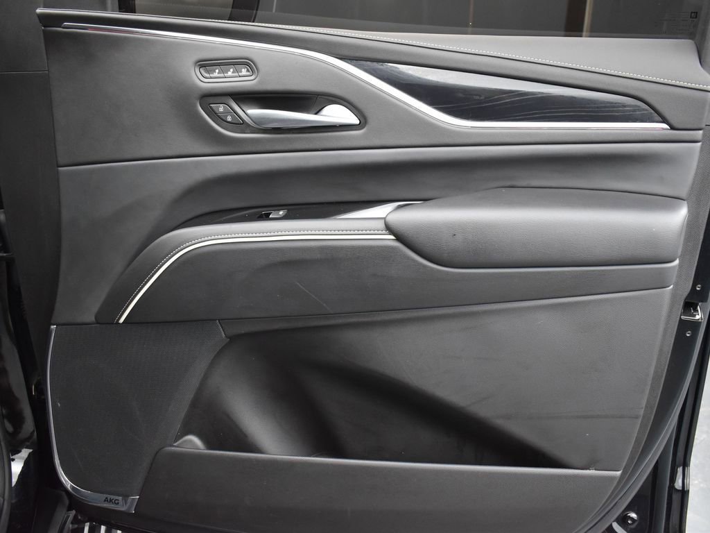 Certified 2024 Cadillac Escalade Sport w/ Touring Package image 37