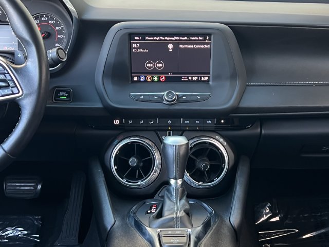 Used 2021 Chevrolet Camaro LT RWD image 29