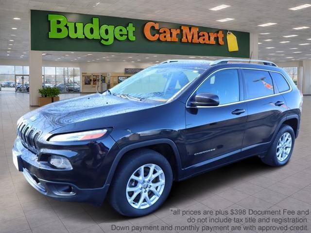 Used 2016 Jeep Cherokee Latitude w/ Cold Weather Group AWD/4WD image 1