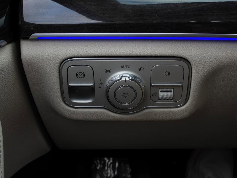 Used 2022 Mercedes-Benz GLS 450 4MATIC image 92